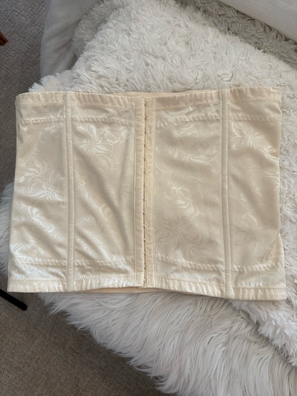 Maidenform Ivory Floral Jacquard Corset Shaper – 2XL Lingerie Bridal Shapewear